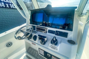 Photo 6038069 for 2026 Sea Fox 288 Commander  