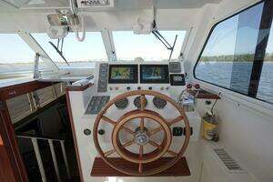 2003 Huckins thumbnail 15