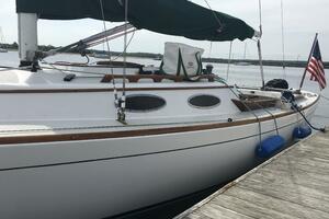 Aria 28ft Alerion Yacht For Sale