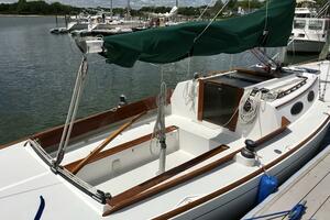 Aria 28ft Alerion Yacht For Sale