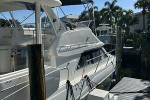 37ft Cruisers Yachts Yacht For Sale