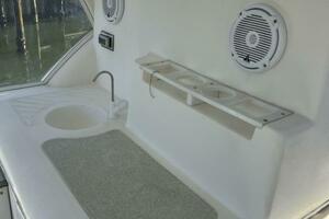 37ft Cruisers Yachts Yacht For Sale