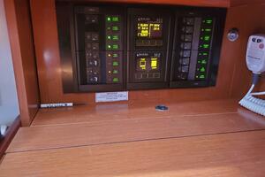 Boat Pour 34ft Beneteau Yacht For Sale