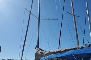 Boat Pour 34ft Beneteau Yacht For Sale