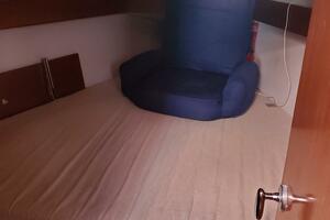 Boat Pour 34ft Beneteau Yacht For Sale