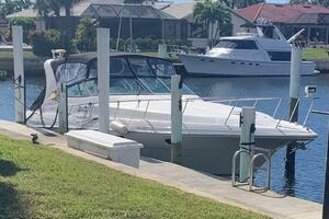 33ft Cruisers Yachts Yacht For Sale
