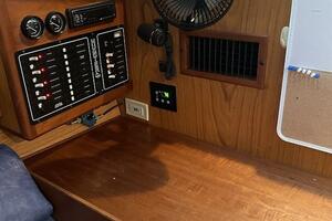 No Problem II 34ft Hunter Yacht For Sale