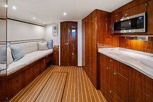 2021 Viking 46 Billfish thumbnail 64