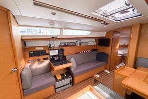 TAKE FIVE 41ft Jeanneau Yacht For Sale