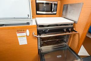 TAKE FIVE 41ft Jeanneau Yacht For Sale