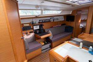 2013 Jeanneau Sun Odyssey 409 thumbnail 43
