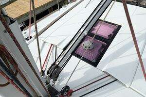 2013 Jeanneau Sun Odyssey 409 thumbnail 12