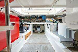 2005 Offshore Yachts Pilothouse thumbnail 26