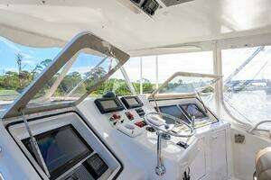 2006 Ocean Yachts 57 Super Sport thumbnail 27