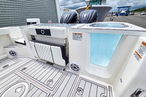 Photo 7220639 for 2027 Sea Fox 288 Commander  
