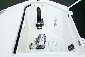 Photo 7220672 for 2027 Sea Fox 288 Commander  