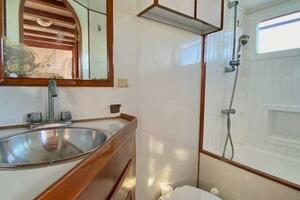 RESPITE 40ft Marine Trader Yacht For Sale