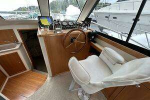 2000 Riviera 34 Convertible thumbnail 9