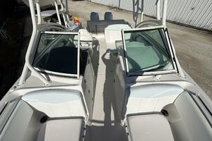 Pilar 24ft Robalo Yacht For Sale