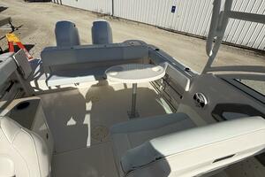 Pilar 24ft Robalo Yacht For Sale