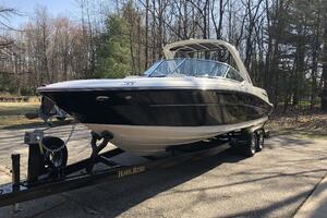 27ft Sea Ray Yacht For Sale