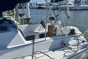 Amie 36ft C amp C Yacht For Sale