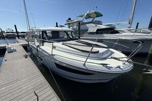 34ft Jeanneau Yacht For Sale