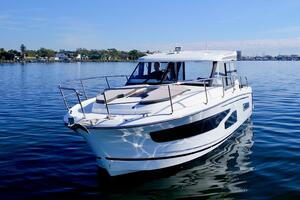 34ft Jeanneau Yacht For Sale