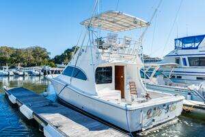 2004 Luhrs Convertible thumbnail 3