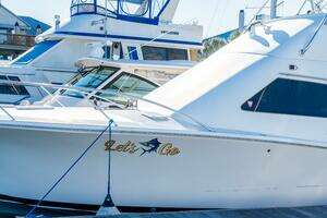2004 Luhrs Convertible thumbnail 4