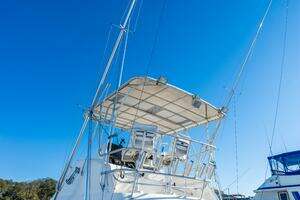 2004 Luhrs Convertible thumbnail 6