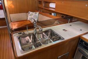 Island Time II 35ft Catalina Yacht For Sale
