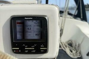 Zeiggy 35ft Beneteau Yacht For Sale