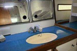 Zeiggy 35ft Beneteau Yacht For Sale