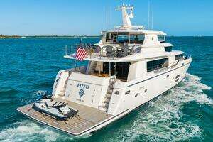2017 Johnson 93 Flybridge thumbnail 124