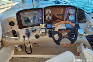 54FT (16.69M) SEA RAY