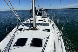 Peregrine  49ft Hunter Yacht For Sale