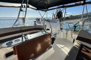 Peregrine  49ft Hunter Yacht For Sale