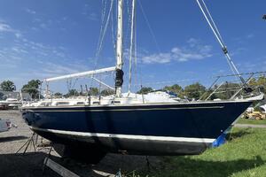42ft Sabre Yacht For Sale