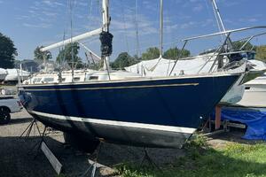 42ft Sabre Yacht For Sale