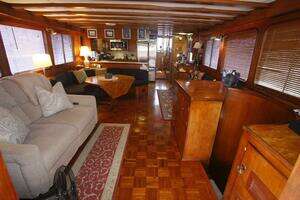 1982 DeFever 52 Offshore Cruiser thumbnail 22