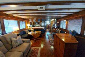 1982 DeFever 52 Offshore Cruiser thumbnail 32