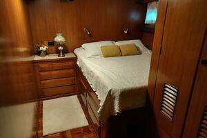 1982 DeFever 52 Offshore Cruiser thumbnail 59