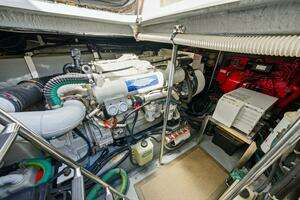 2002 Sea Ray 460 Sundancer thumbnail 43