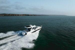 30ft Beneteau Yacht For Sale