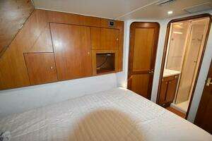 1997 Ocean 48 Convertible thumbnail 33