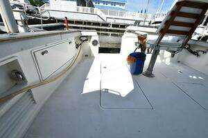 1997 Ocean 48 Convertible thumbnail 44