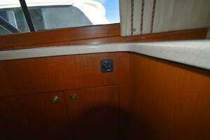 1997 Ocean 48 Convertible thumbnail 28