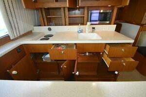 1997 Ocean 48 Convertible thumbnail 25