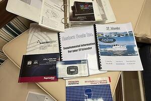 Rhode Waves 27ft Islander Yacht For Sale